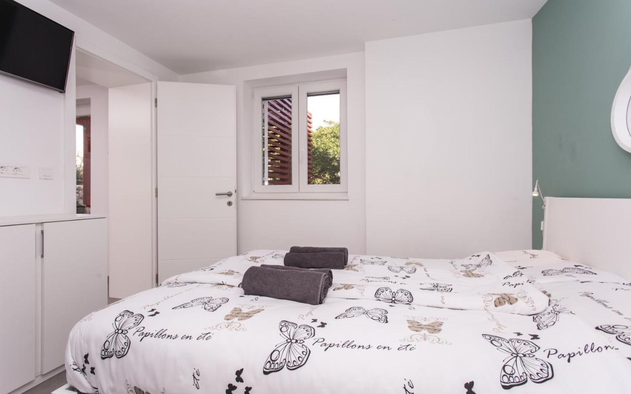 Happy Apartments Baska Εξωτερικό φωτογραφία