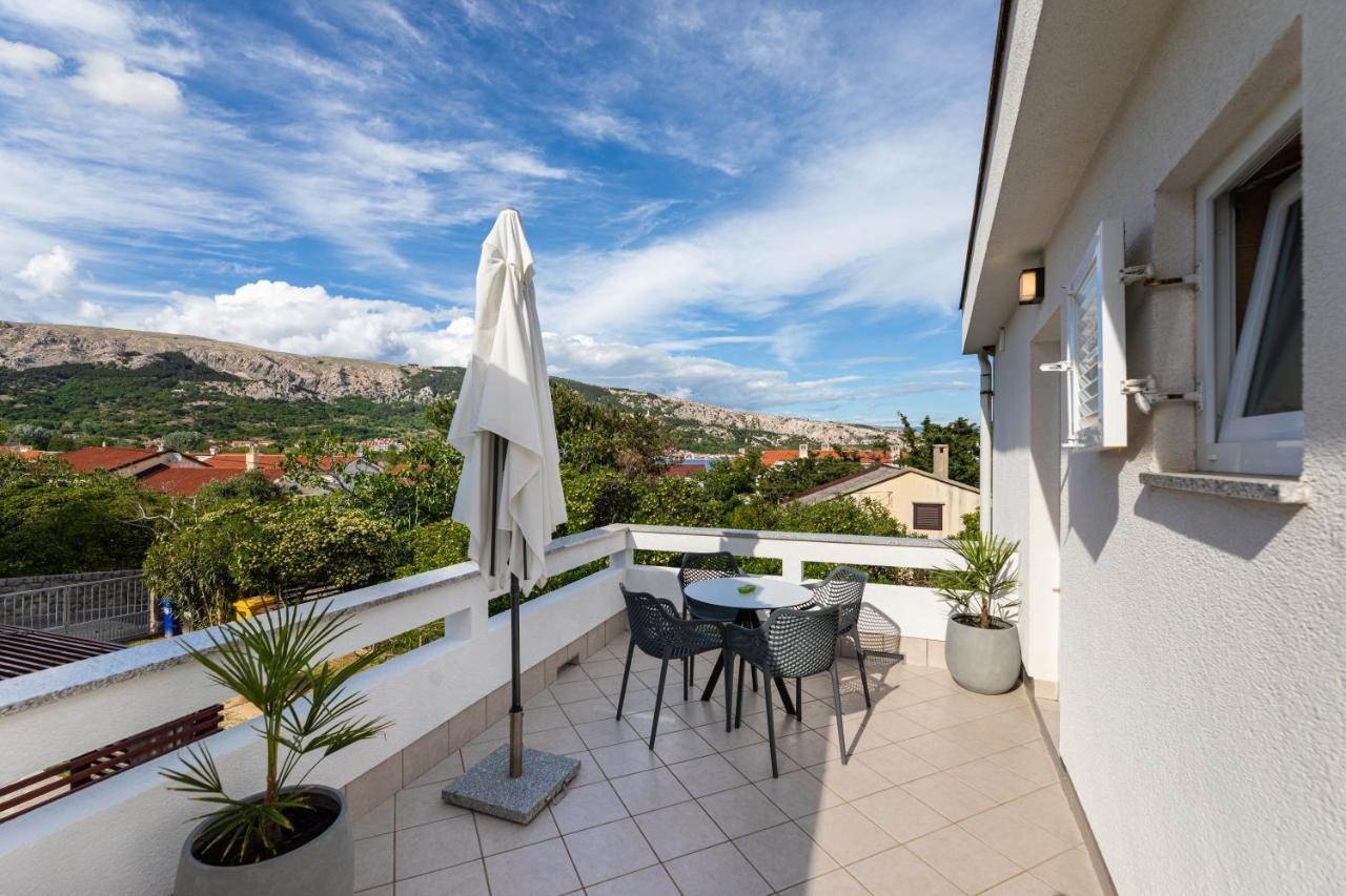 Happy Apartments Baska Εξωτερικό φωτογραφία